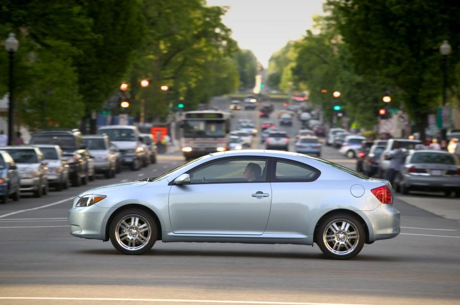  Scion tC 2005 года  (фото 109 из 130)